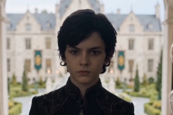 Bow to 10-Year-Old Archmage Aldric
